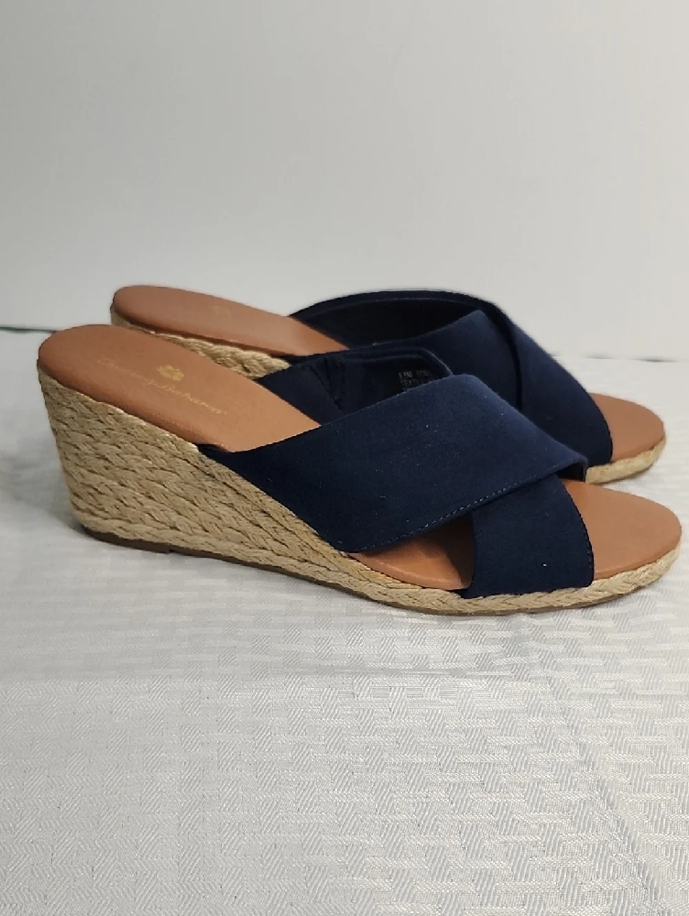 Tommy Bahama Navy Espadrille Wedge Sandals size 9.5